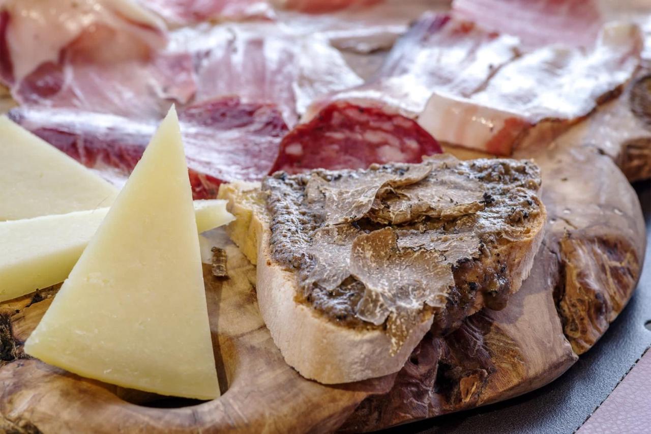 Albergo Ristorante Il Terziere Trevi Zewnętrze zdjęcie
